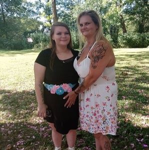 Meet your Posher, Angie